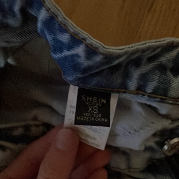 Shien mom jeans. - Picture 3 of 3